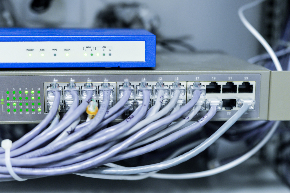 Computer Network Components 2 Networking Switch with cables